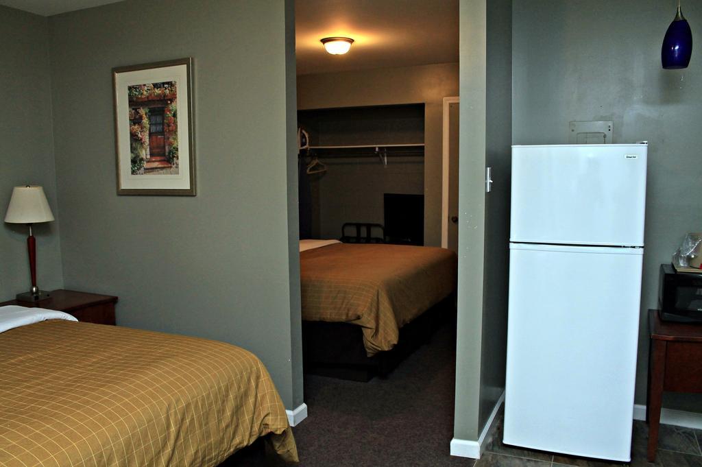 Jefferson Inn And Suites エクステリア 写真